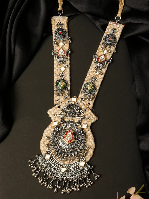 German_Silver_Brass-Plated_Oxidised_Jute_Necklace