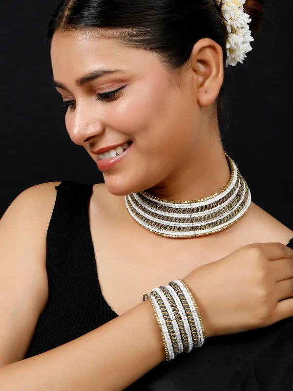 Gold-Plated_Beaded_Afghan_Layered_Necklace_With_Bracelet
