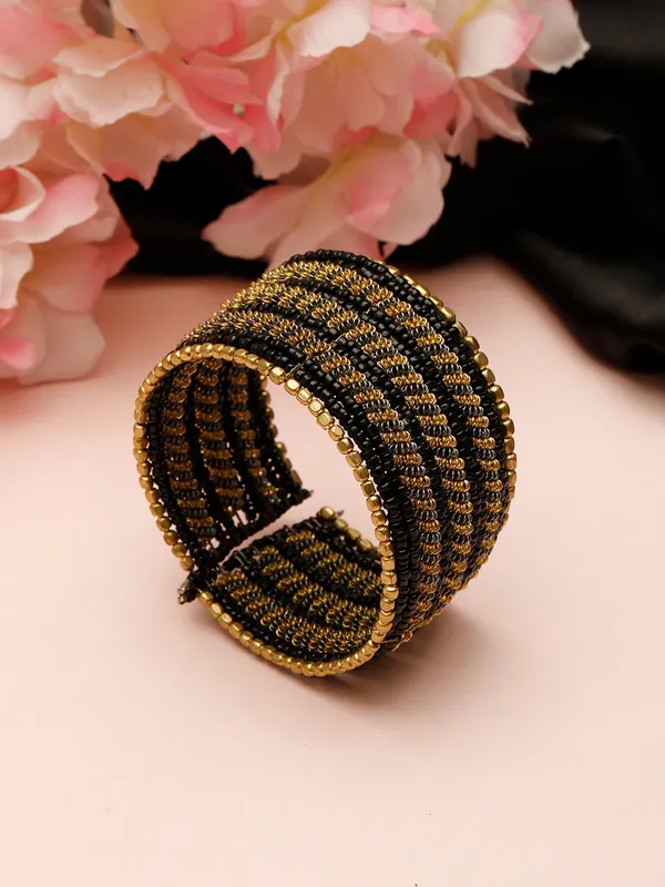Gold-Plated_Beaded_Afghan_Layered_Necklace_With_Bracelet