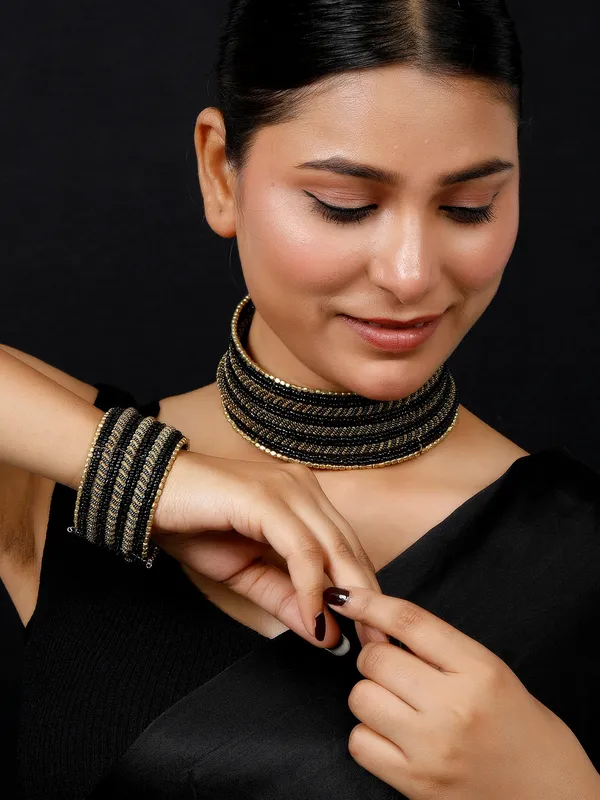 Gold-Plated_Beaded_Afghan_Layered_Necklace_With_Bracelet