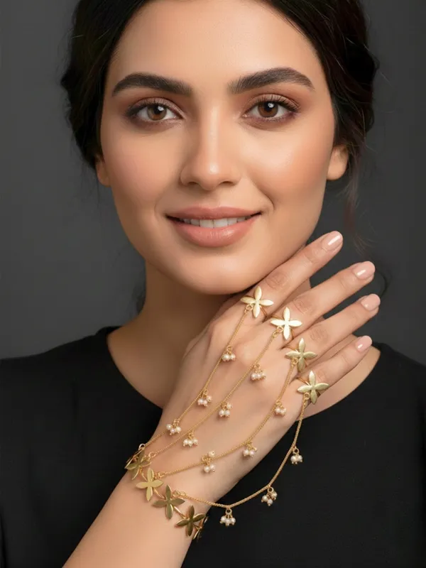 Gold-Plated_Flower_Ring_Bracelet_With_Hathphool