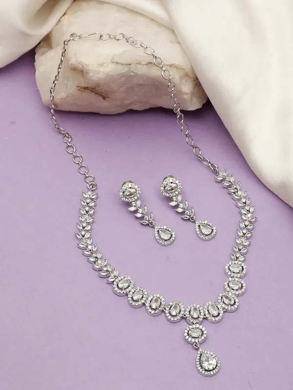 Gold-Plated_Handcrafted_Ad_Stone_Studded_Necklace_Set