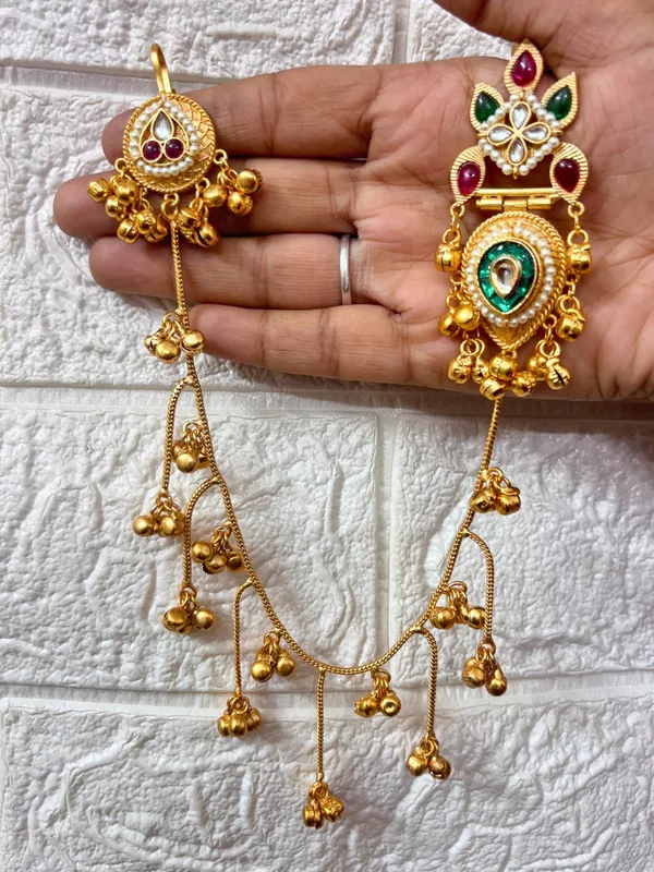 Gold_Plated_Kundan_Studded_Ear_Chain_Kanchain_Earrings