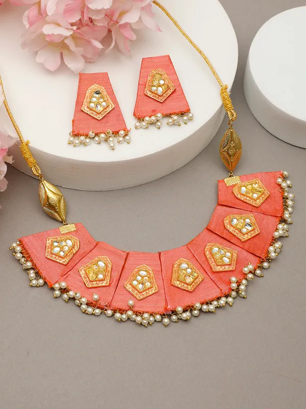 Gold_Plated_&_Peach_Pearl_Beaded_Jewellery_Set