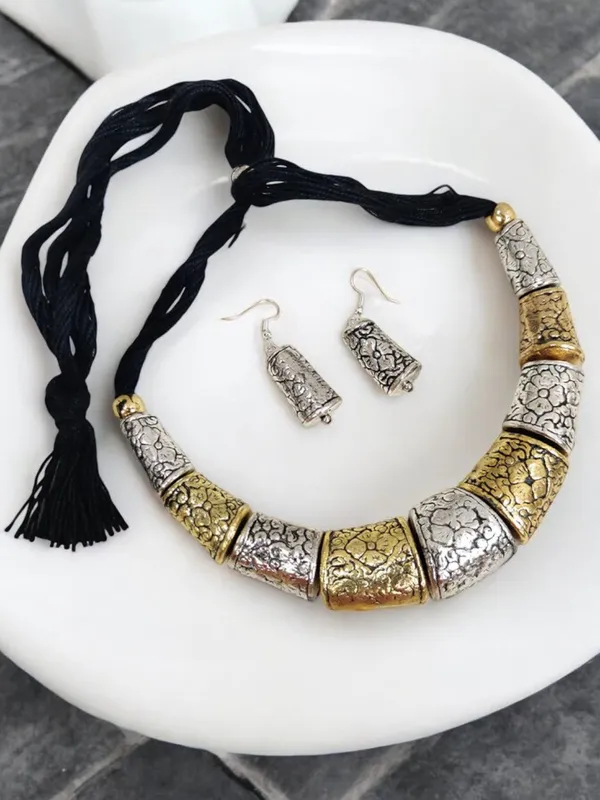 Golden_And_Silver_Tribal_Inspired_Choker_Necklace_Set