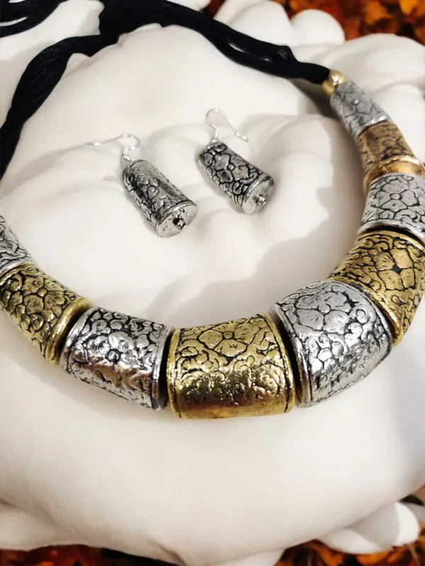 Golden_And_Silver_Tribal_Inspired_Choker_Necklace_Set