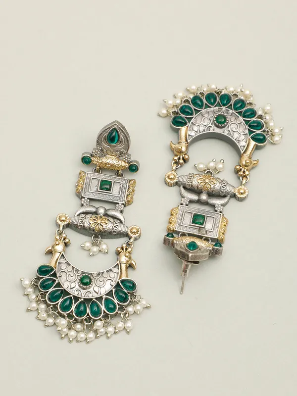 Oxidised_Silver-Plated_Dual_Tone_Gold_And_Green_Stone_Peacock_Chandbali_Earrings