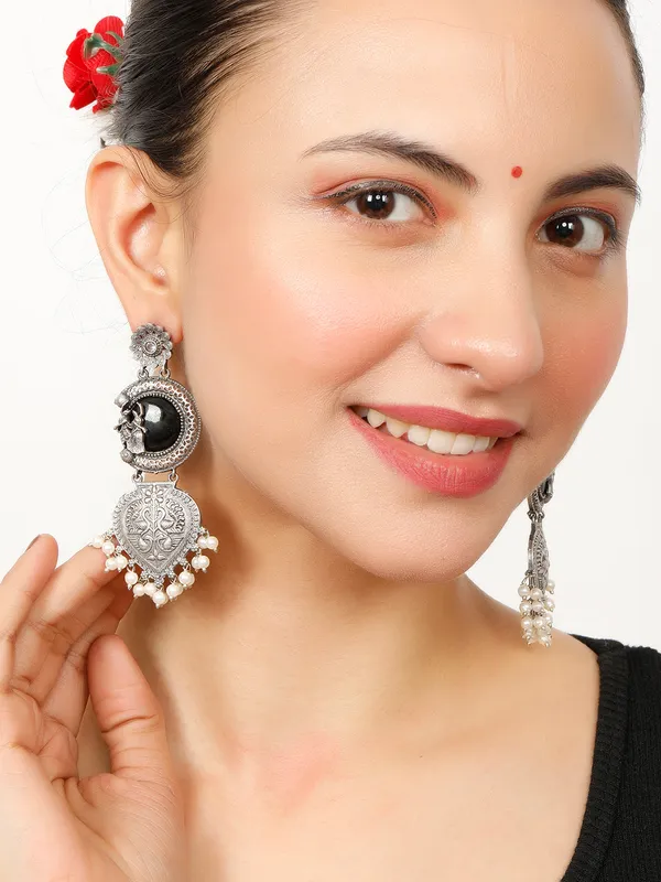 Oxidised_Silver-Plated_Silver_Black_Chandbali_Earrings