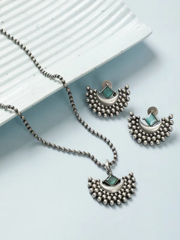 Oxidized_Silver-Plated_Crescent_Moon_Jewellery_Set