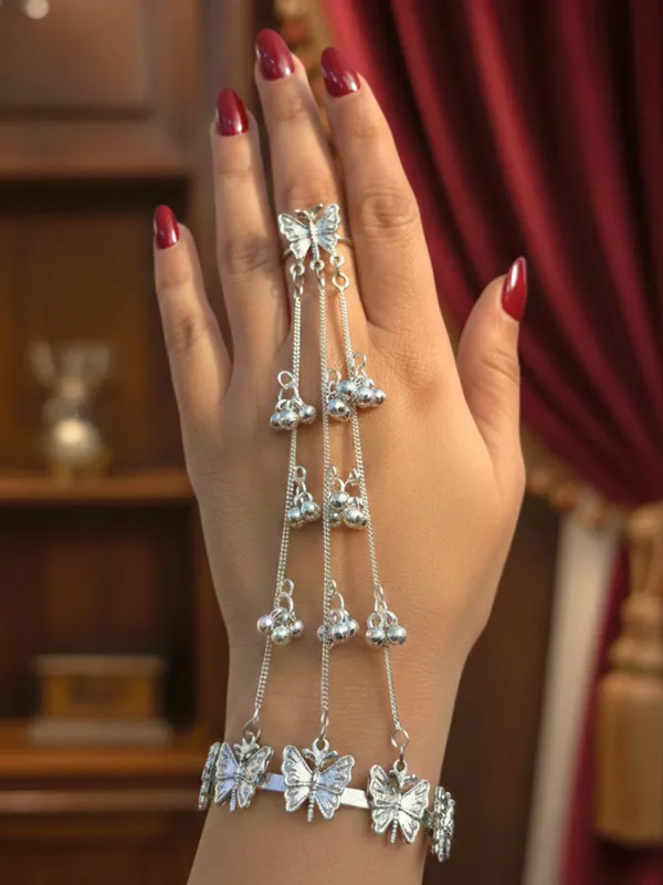 Silver-Plated_Butterfly_Ring_Bracelet_With_Hathphool