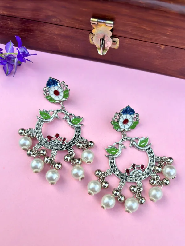 Silver-Plated_Contemporary_Drop_Earrings