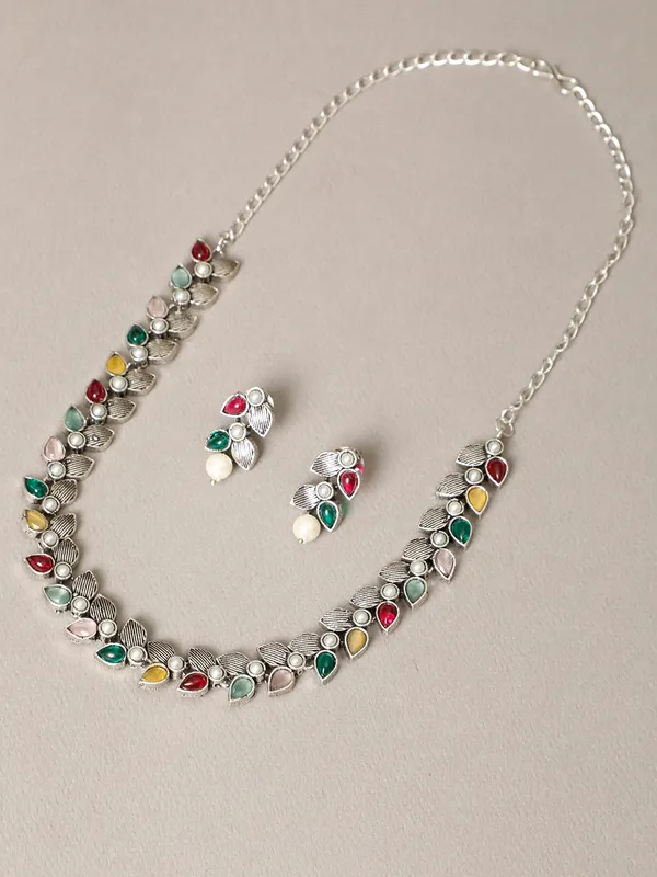 Silver_Plated_Oxidised_Choker_Necklace_Set