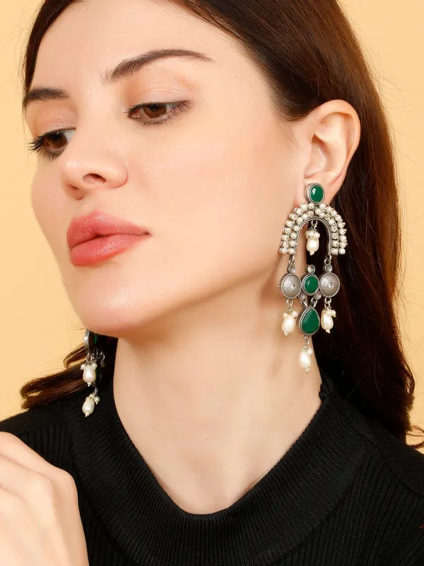 Silver-Plated_Oxidised_Stone_Studded_&_Beaded_Drop_Earrings