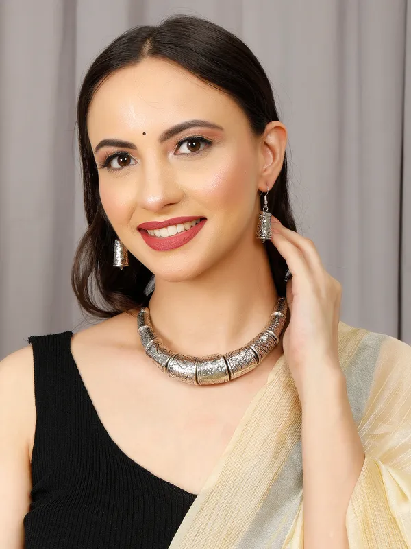 Silver_Tribal_Choker_Necklace_Jewellery_Set_For_Women