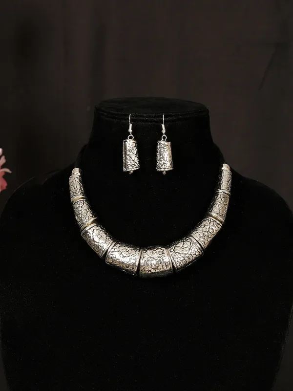 Silver_Tribal_Choker_Necklace_Jewellery_Set_For_Women