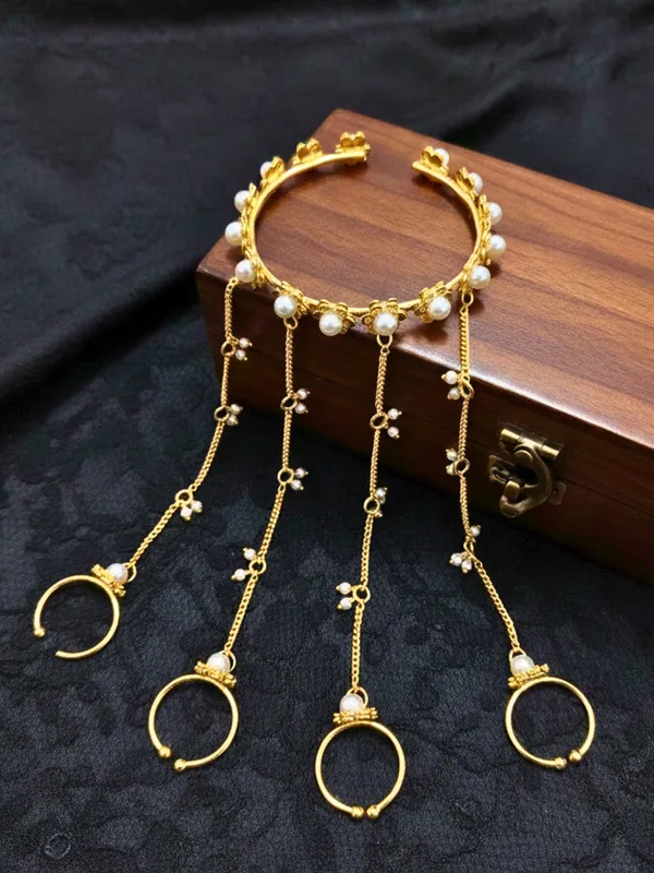 Gold-Plated_Ring_Bracelet_With_Hathphool_(One_Hand_Only)