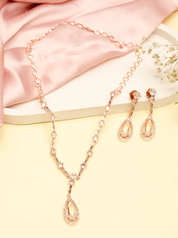 Women_Rose_Gold-Plated_Ad_Studded_Handcrafted_Jewellery_Set