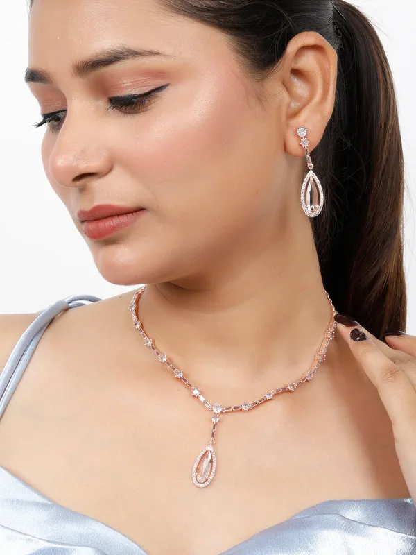 Women_Rose_Gold-Plated_Ad_Studded_Handcrafted_Jewellery_Set