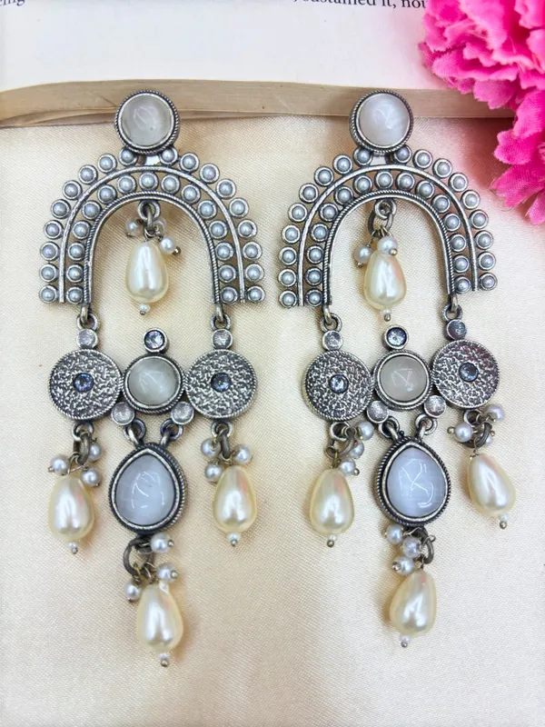 White_Stone_&_Pearl_Embellished_Oxidised_Statement_Chandbali_Earrings