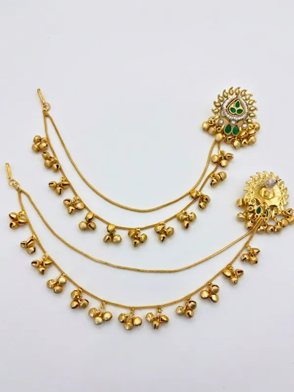 Women_Gold-Plated_Kundan_Studded_Earrings_With_Hair_Chain