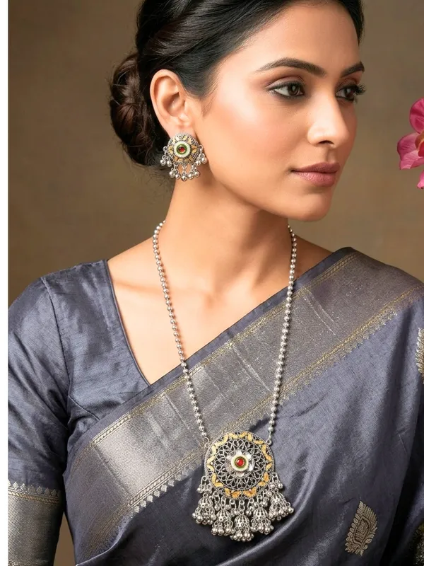 Women_Oxidised_Silver-Plated_Circular_Filigree_Pendant_Necklace_Set