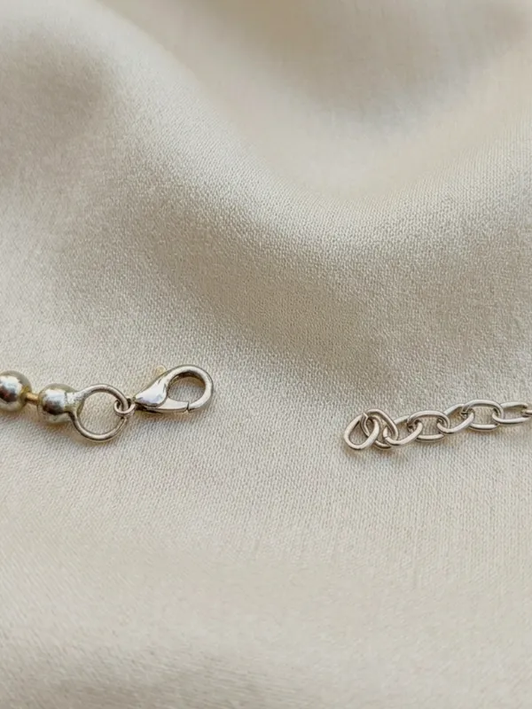 Women_Oxidised_Silver-Plated_Floral_Pendant_Necklace_Set