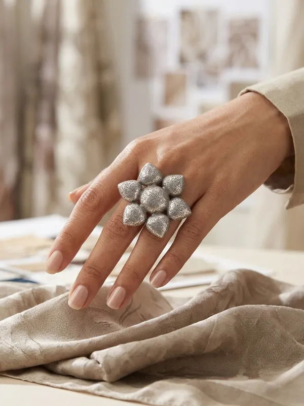Women_Oxidised_Silver-Plated_Floral_Statement_Ring