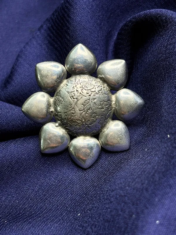 Women_Oxidised_Silver-Plated_Floral_Statement_Ring
