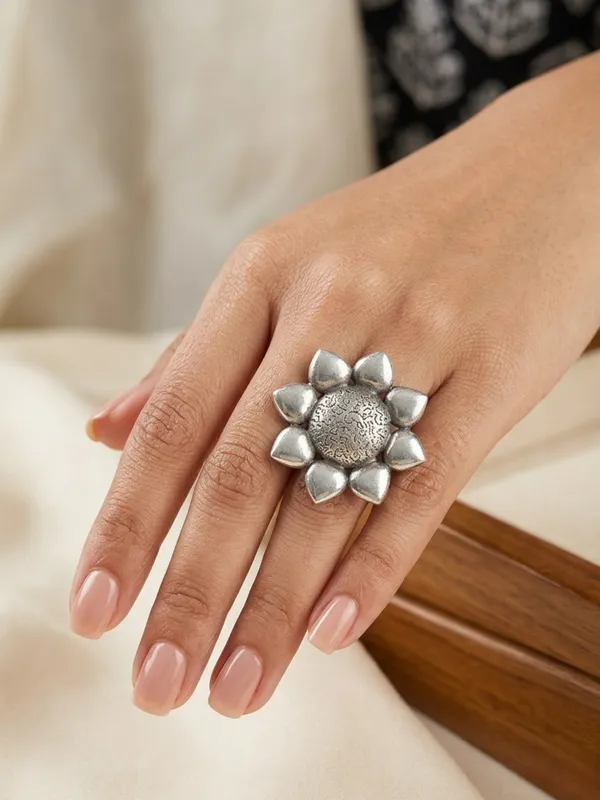 Women_Oxidised_Silver-Plated_Floral_Statement_Ring