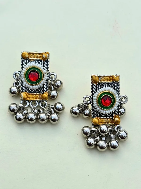 Women_Oxidised_Silver-Plated_Long_Pendant_Necklace_&_Earrings_Set