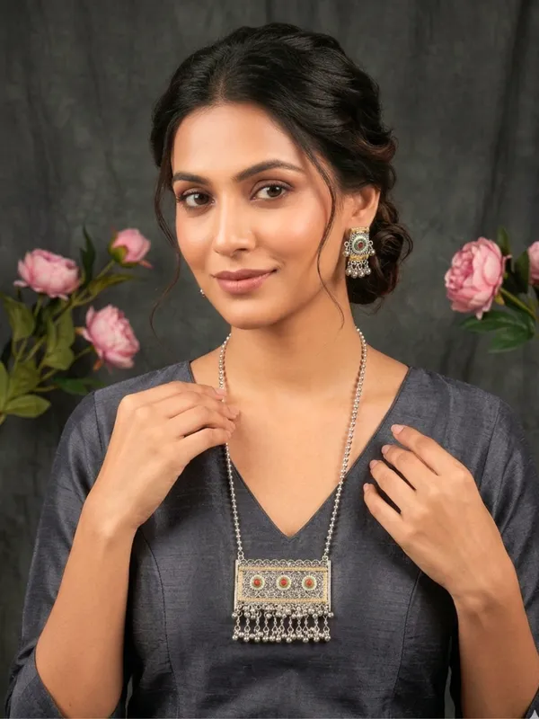 Women_Oxidised_Silver-Plated_Long_Pendant_Necklace_&_Earrings_Set