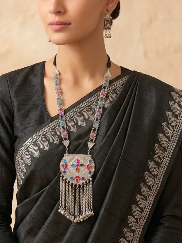 Women_Oxidised_Silver-Plated_Multicolour_Stone_Studded_Long_Pendant_Necklace_Jewellery_Set