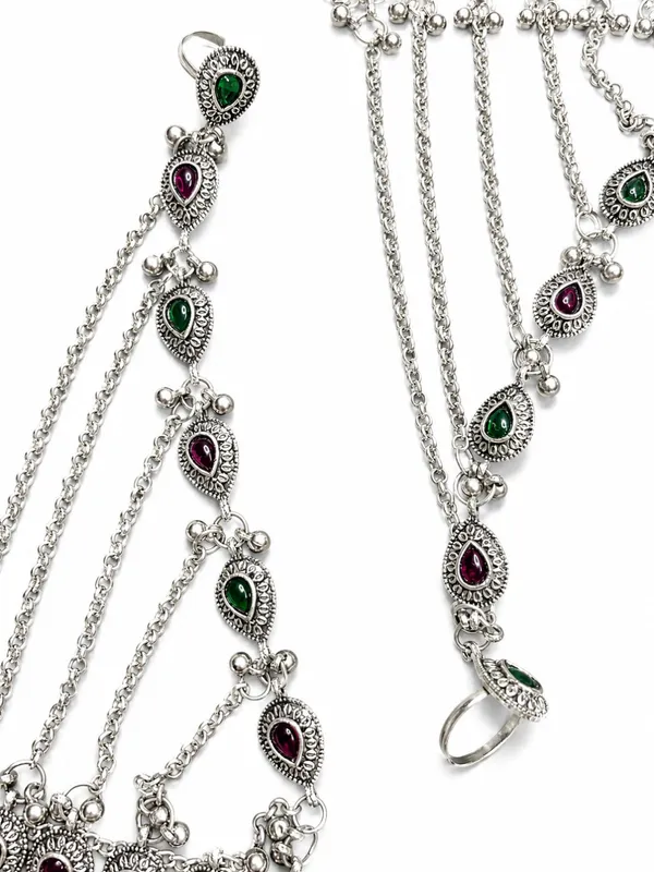 Women_Oxidised_Silver-Plated_Pink_Kundan_Stone-Studded_Layered_Anklet_With_Toe_Ring