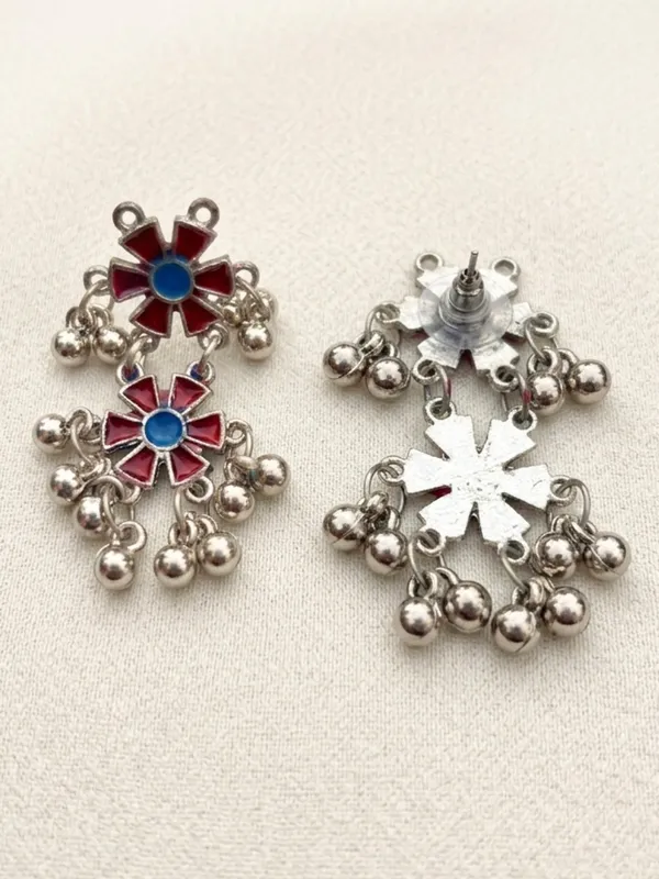 Women_Oxidised_Silver-Plated_Red_Floral_Statement_Necklace_&_Earrings_Set