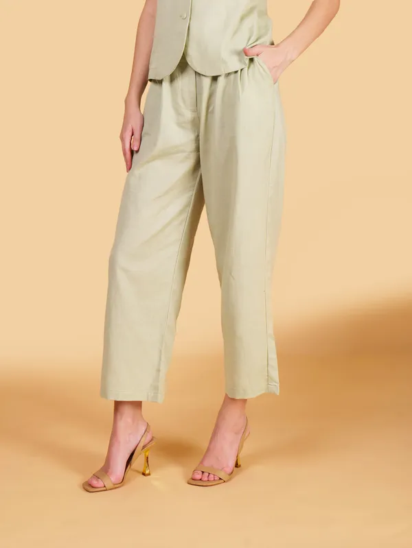 The_Ease_Coord_Set_|_Sage