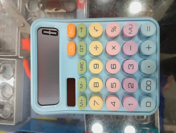 Blue_Pastel_Large_Display_Desktop_Calculator