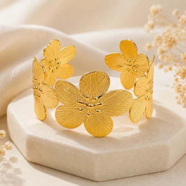 Gold_Floral_Cuff_Bracelet