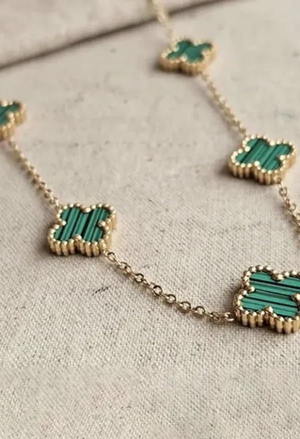 Green_Clover_Charm_Bracelet
