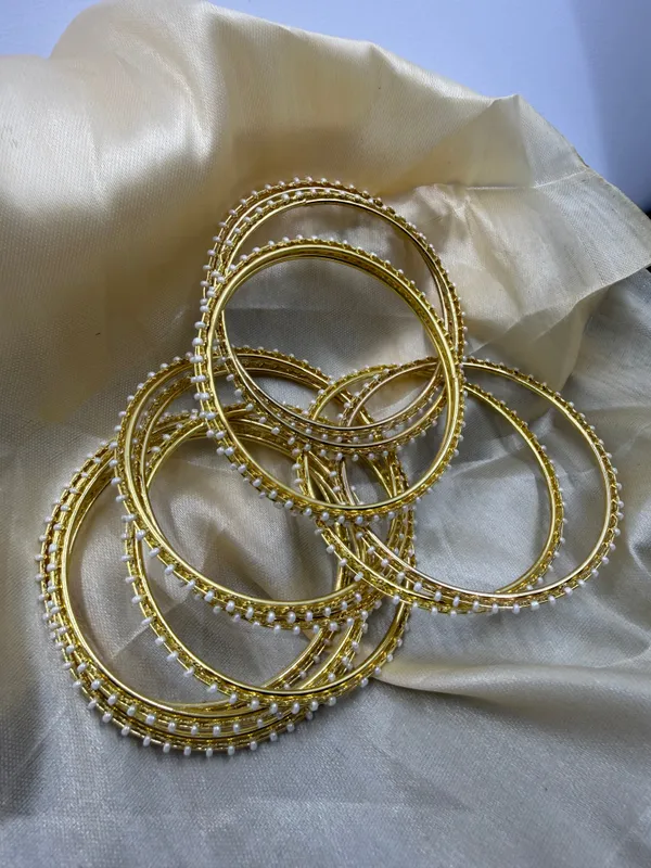 Pearl_Beaded_Gold_Bangle_Set