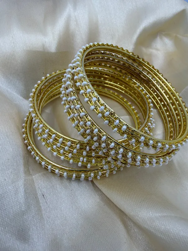 Pearl_Beaded_Gold_Bangle_Set