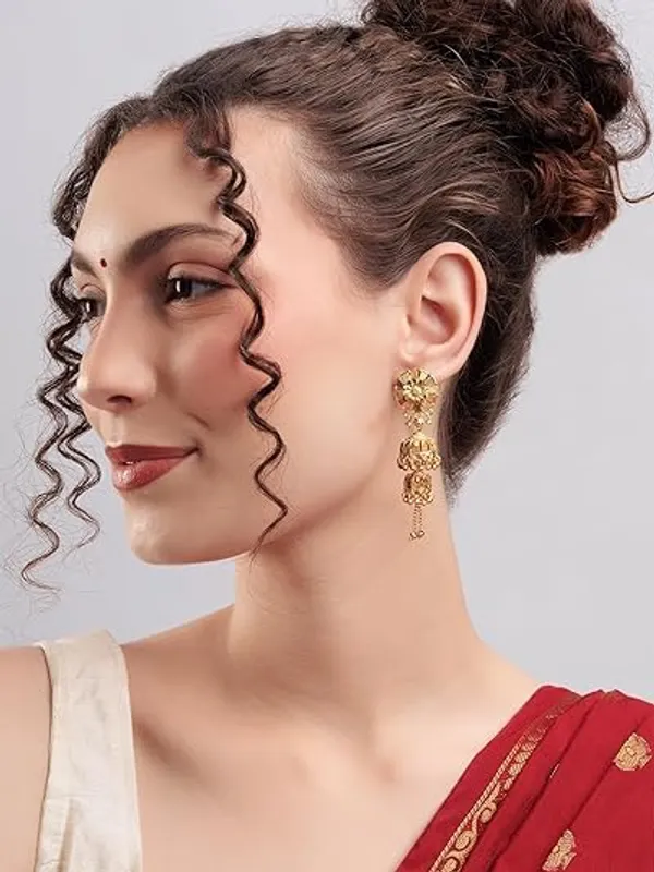 Traditional_Jhumka_Earrings_For_Women_Intricate_Dome_Design_With_Hanging_Beads_Ethnic_Indian_Jewelry_For_Weddings_Festivals_Parties_Special_Occasions
