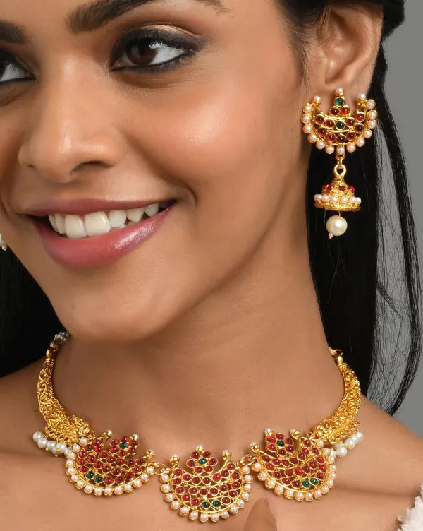 Gold_Brass_Ruby_Studded_Temple_Necklace_Set_For_Women