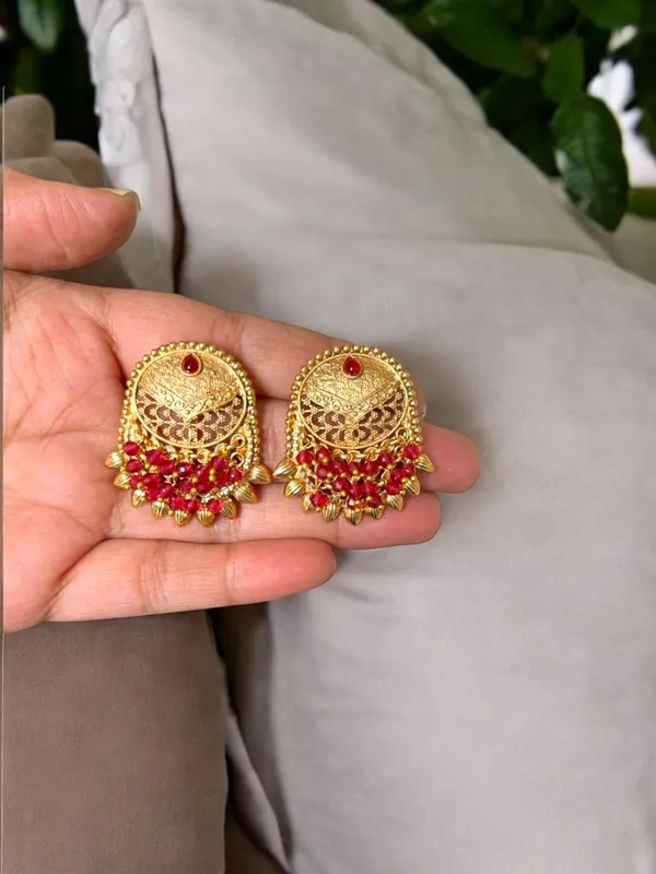 Gold_Brass_Pearl_Beaded_Traditional_Stud_Earrings_For_Women