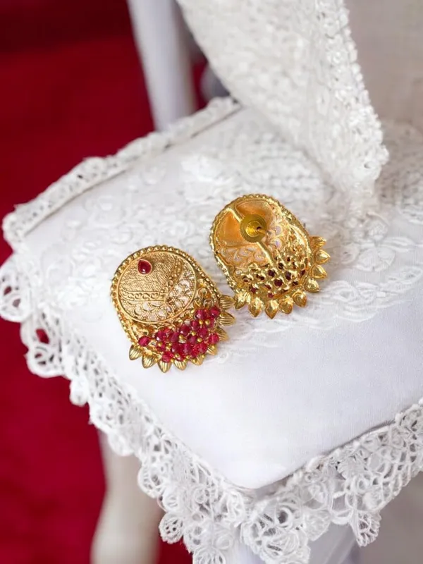 Gold_Brass_Pearl_Beaded_Traditional_Stud_Earrings_For_Women
