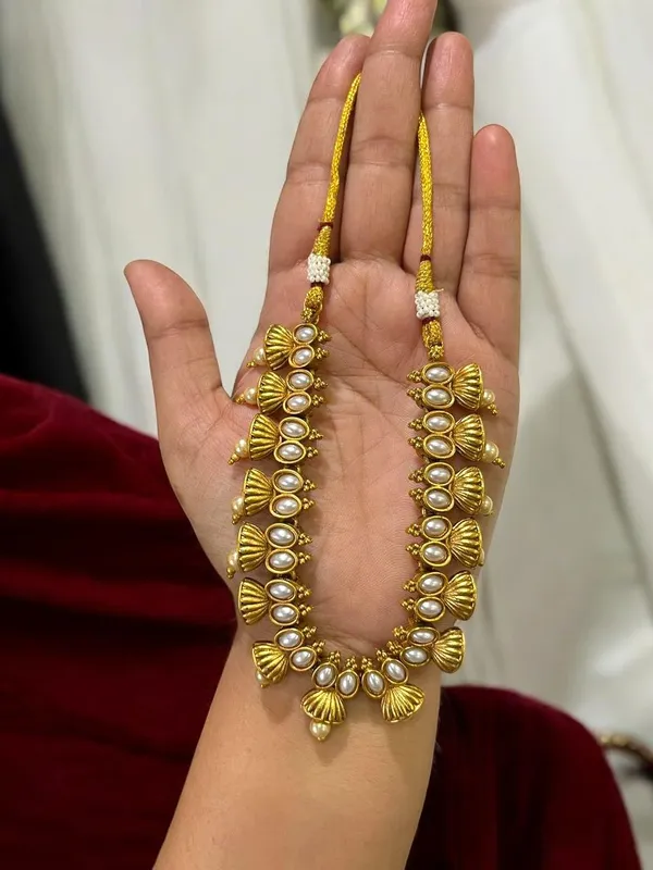 Gold_Brass_Pearl_Stone_Temple_Choker_Necklace_Set_For_Women
