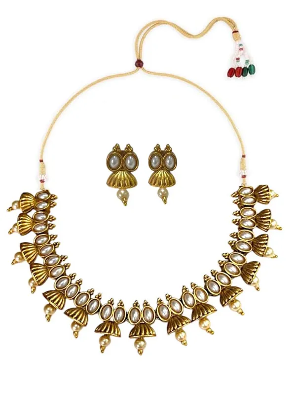 Gold_Brass_Pearl_Stone_Temple_Choker_Necklace_Set_For_Women