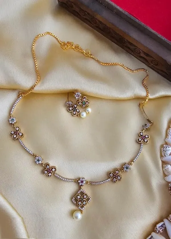 Silver_Brass_American_Diamond_Studded_Necklace_Set_For_Women