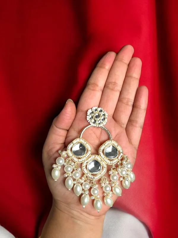 Gold_Brass_Pearl_Kundan_Beaded_Chandbali_Earrings_For_Women