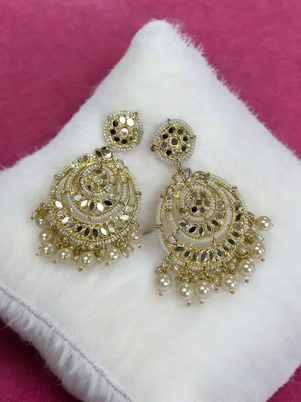 Gold_Brass_Kundan_Pearl_Chandbali_Earrings__And__Maang_Tikka_Set_For_Women