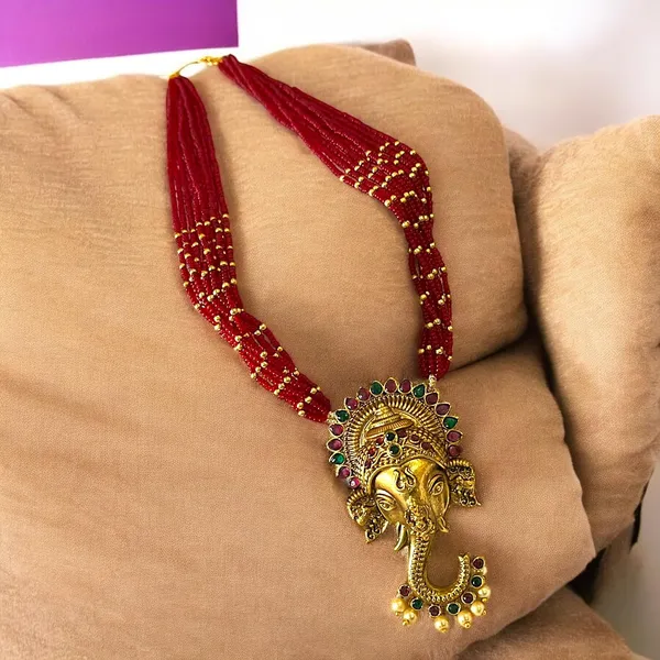 Gold_Brass_Red_Bead_Ganpati_Pendant_Layered_Necklace_Set_For_Women